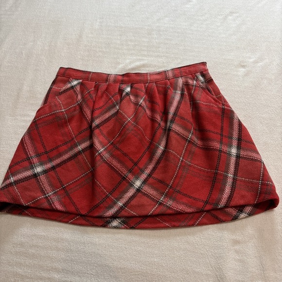 Old Navy Dresses & Skirts - Old Navy Wool Blend Mini Skirt Red Gray Plaid Lined  Women's Size 4 Y2K Academia
